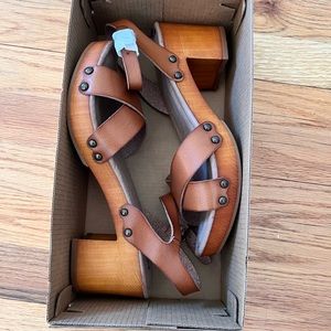 MIA Wooden Sandal